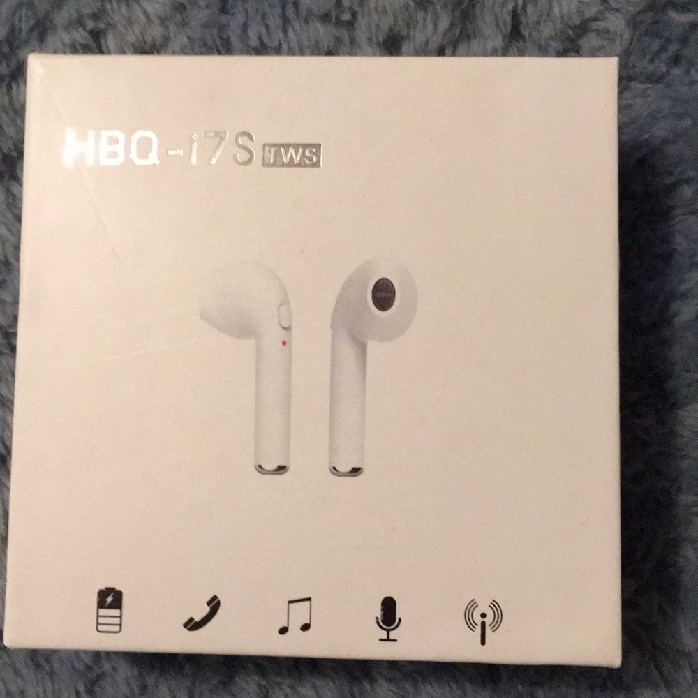 Wireless head phones